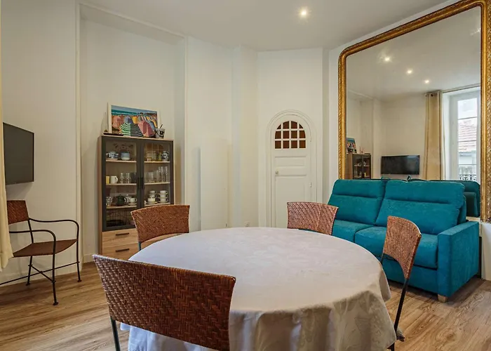 Renove Pour 4 Pers En Centre De A 250m De La - Fr-1-3-581 شقة بياريتز